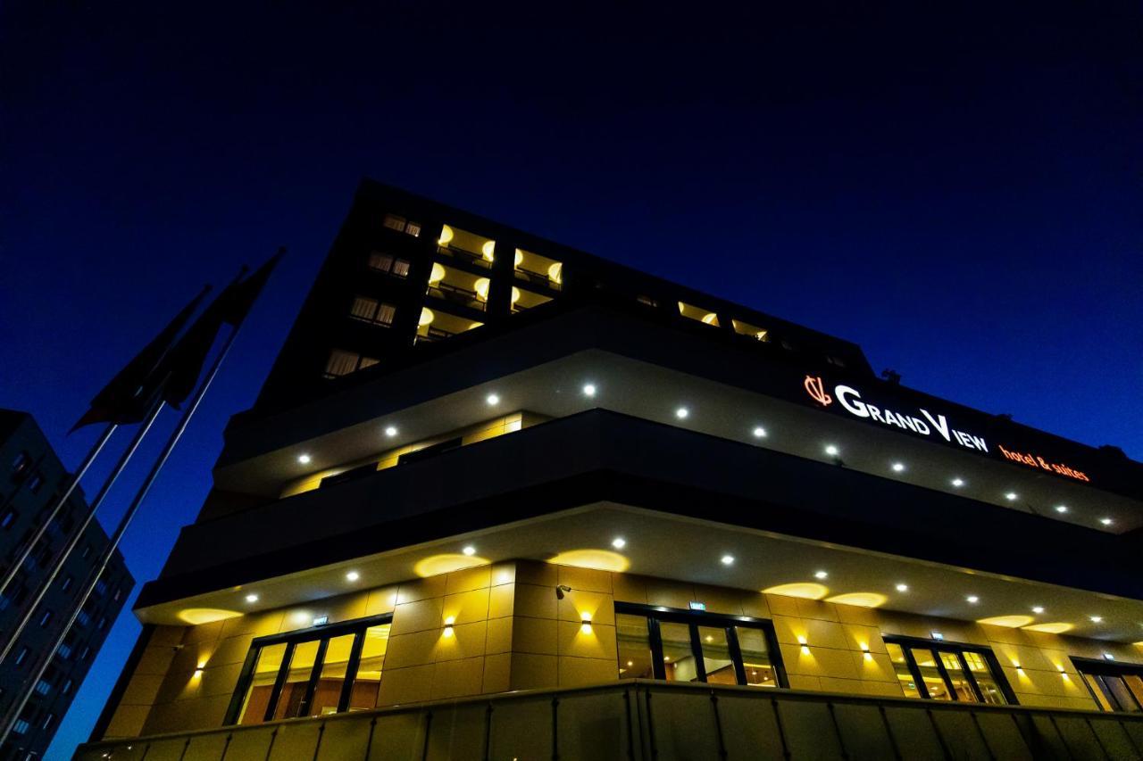 Grand View Hotel & Suites Copou Iasi Ngoại thất bức ảnh